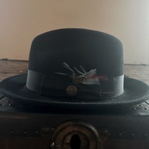 Goorin Bros. “Dean the Butcher” used.